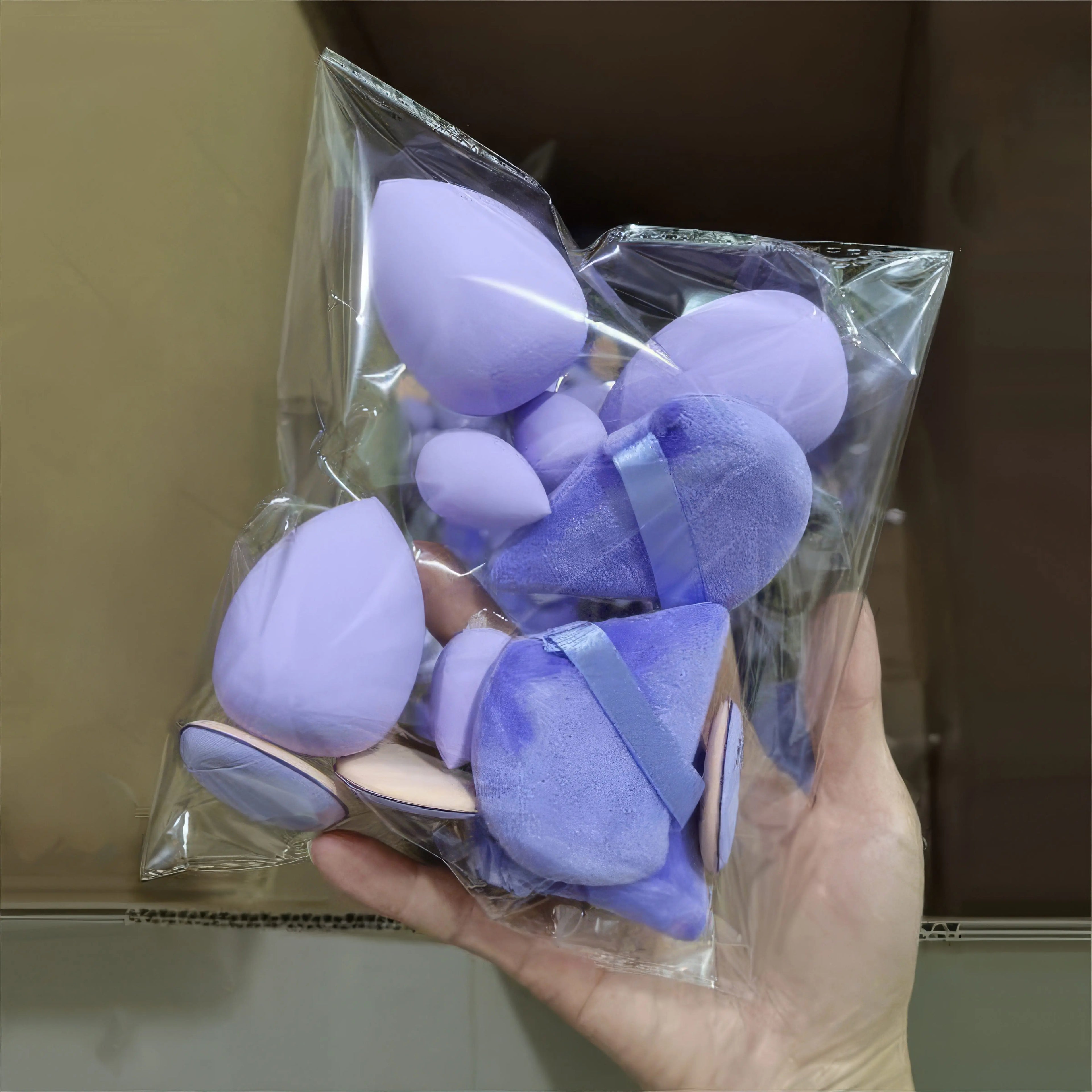 1 Set of Beauty Egg Set, Dark Purple, Triangular and Beauty Egg Sponge, Suitable for Concealer, Powder, Foundation Make-up